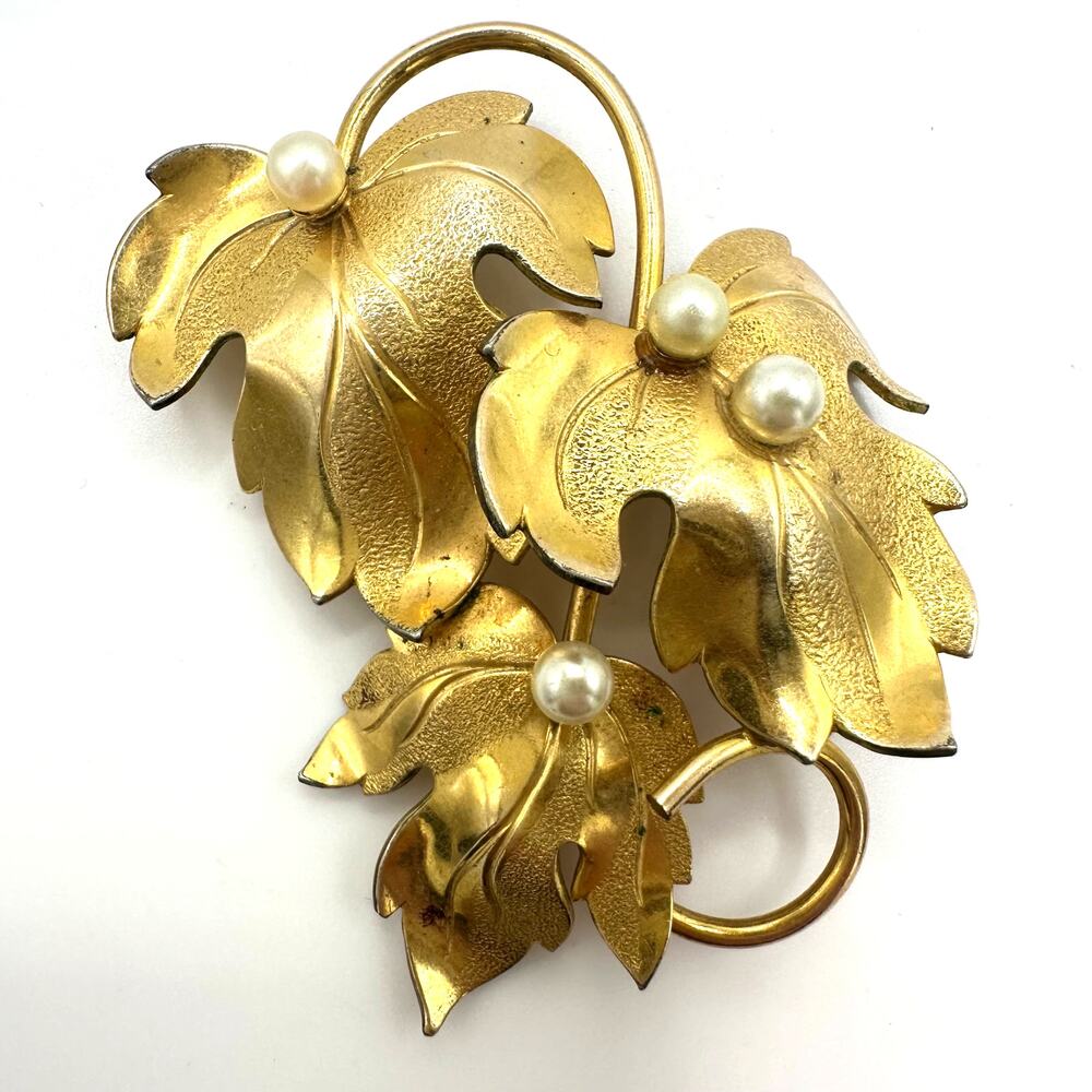 Forstner vintage 12kt gold filled faux pearls leaf leaves brooch pin 11.49g